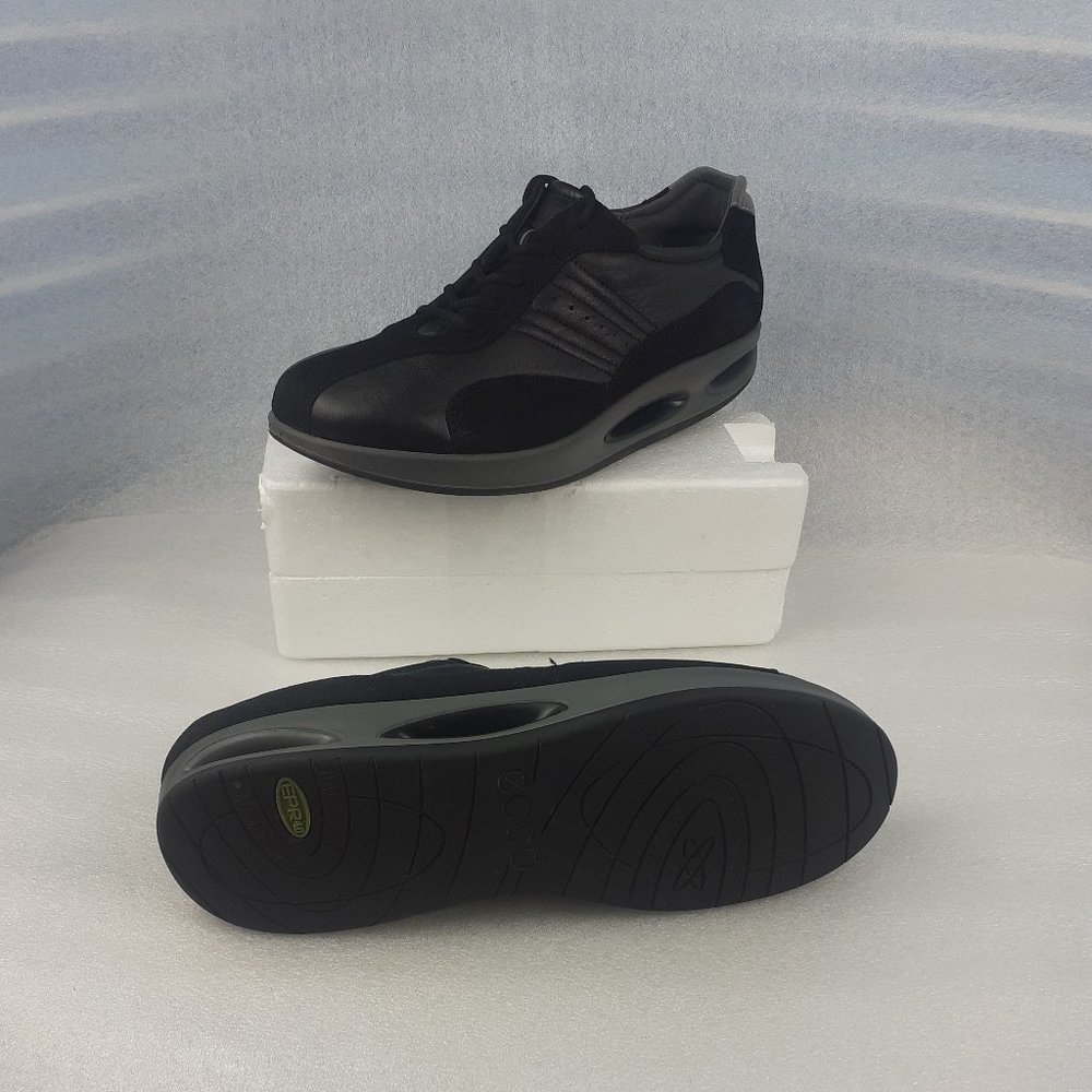 ECCO ShapeUps Rocker Sole Balanced Motion Comfort Walking Leather Fitness Shoe 9